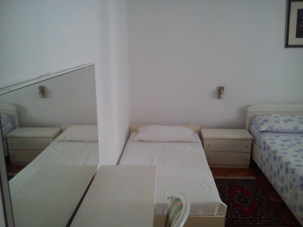 Nada Apartments 포레치 객실 사진